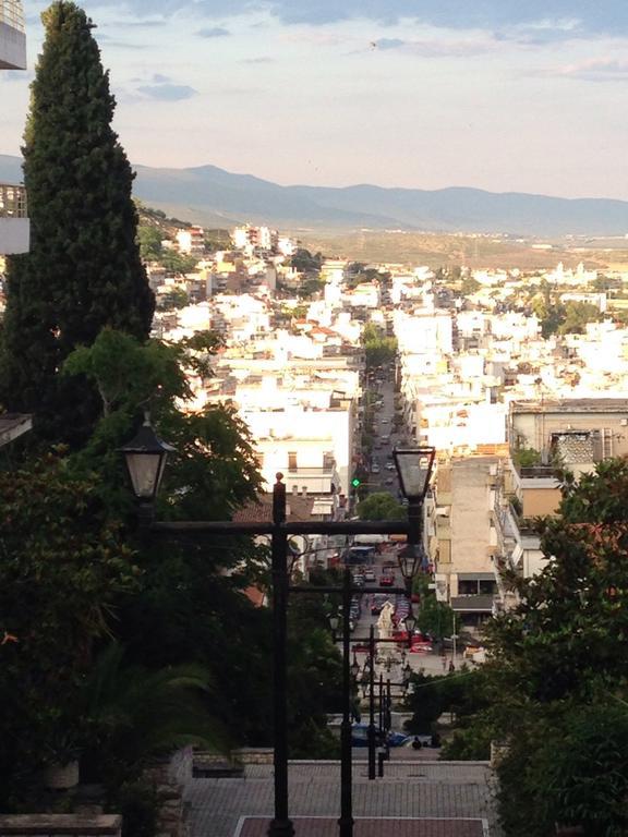 Lamía Cozy Loft - Best View Of The City מראה חיצוני תמונה